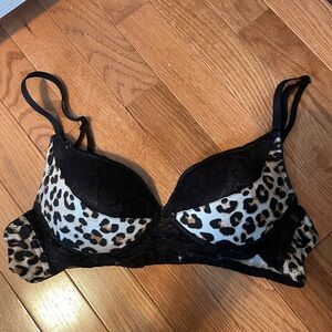 SHEIN Leopard Print Lace Bra